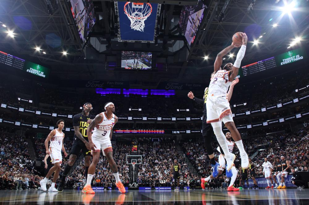 人更容易坚 人更容易坚