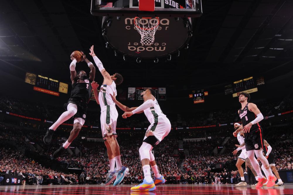 定的中流砥 定的中流砥